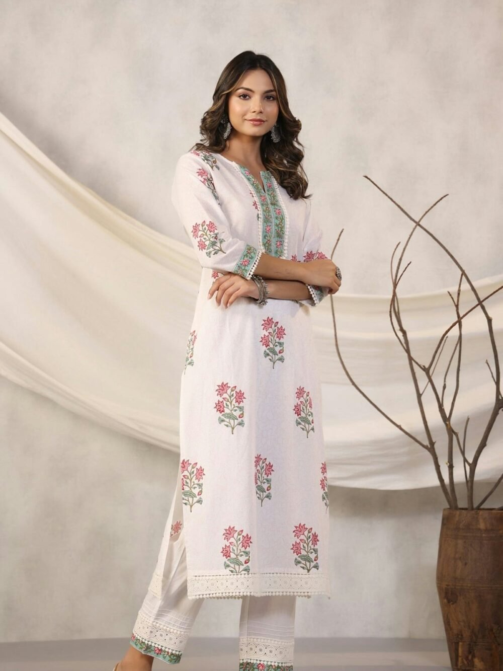 Ivory Rose Block Print Kurta Set - photo 1