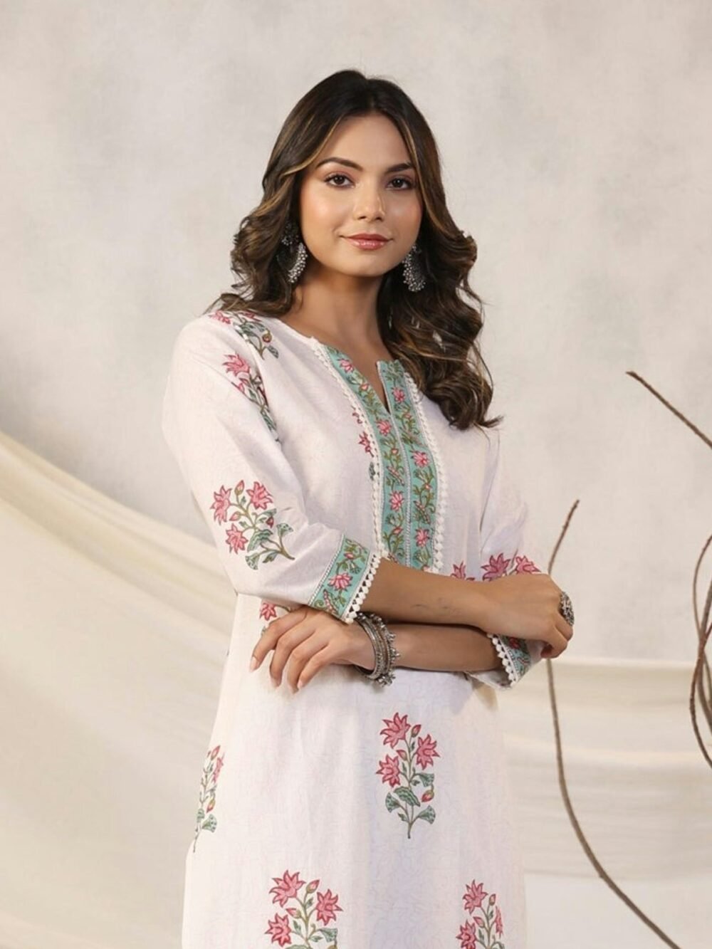 Ivory Rose Block Print Kurta Set - photo 2