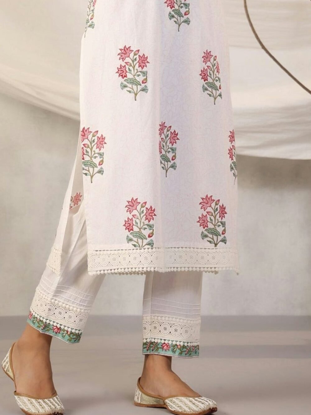 Ivory Rose Block Print Kurta Set - photo 3